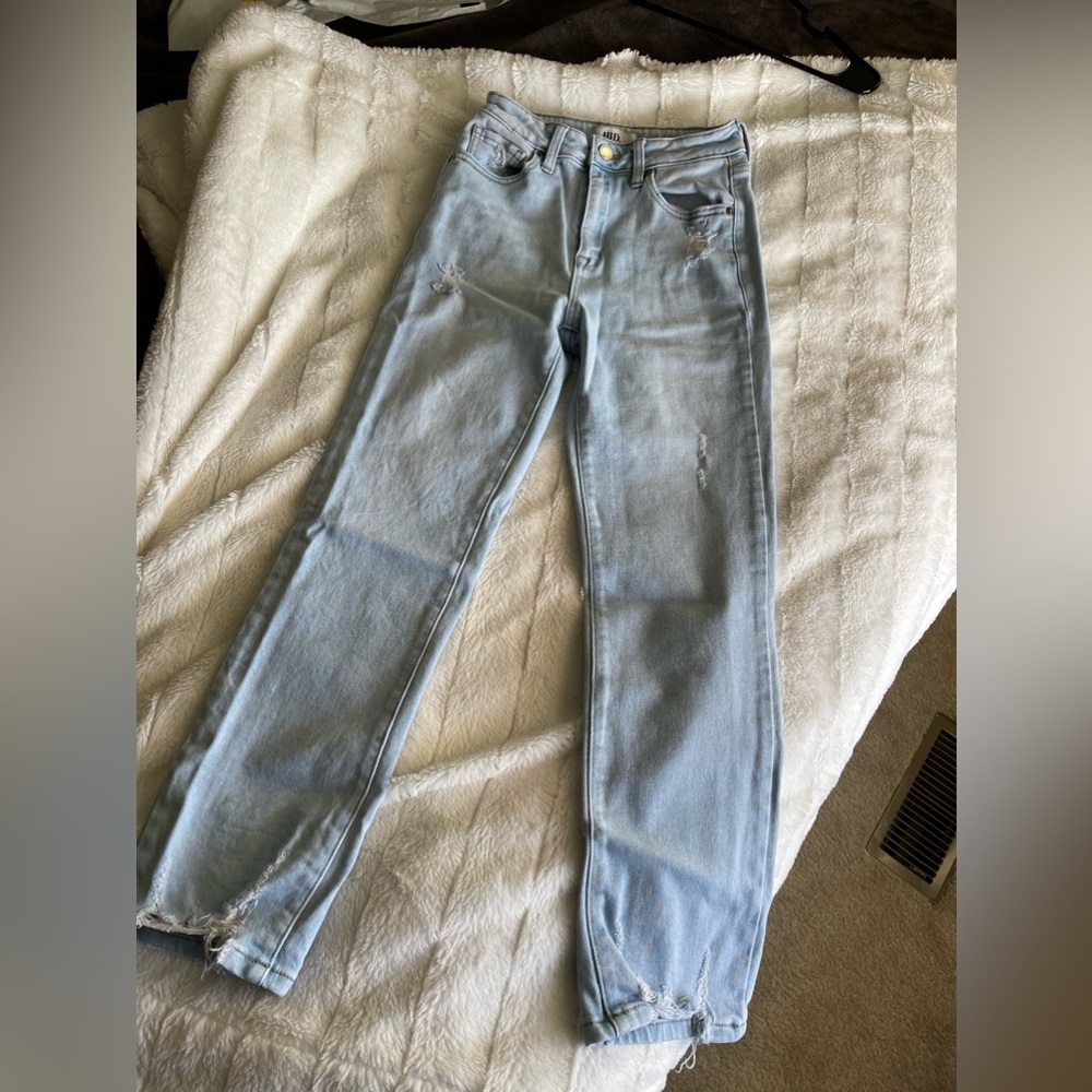 Light Wash Straight Leg Jeans